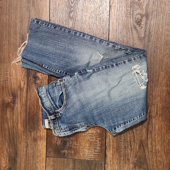 Levi’s 550 distressed cropped flare - Picture 15 of 15